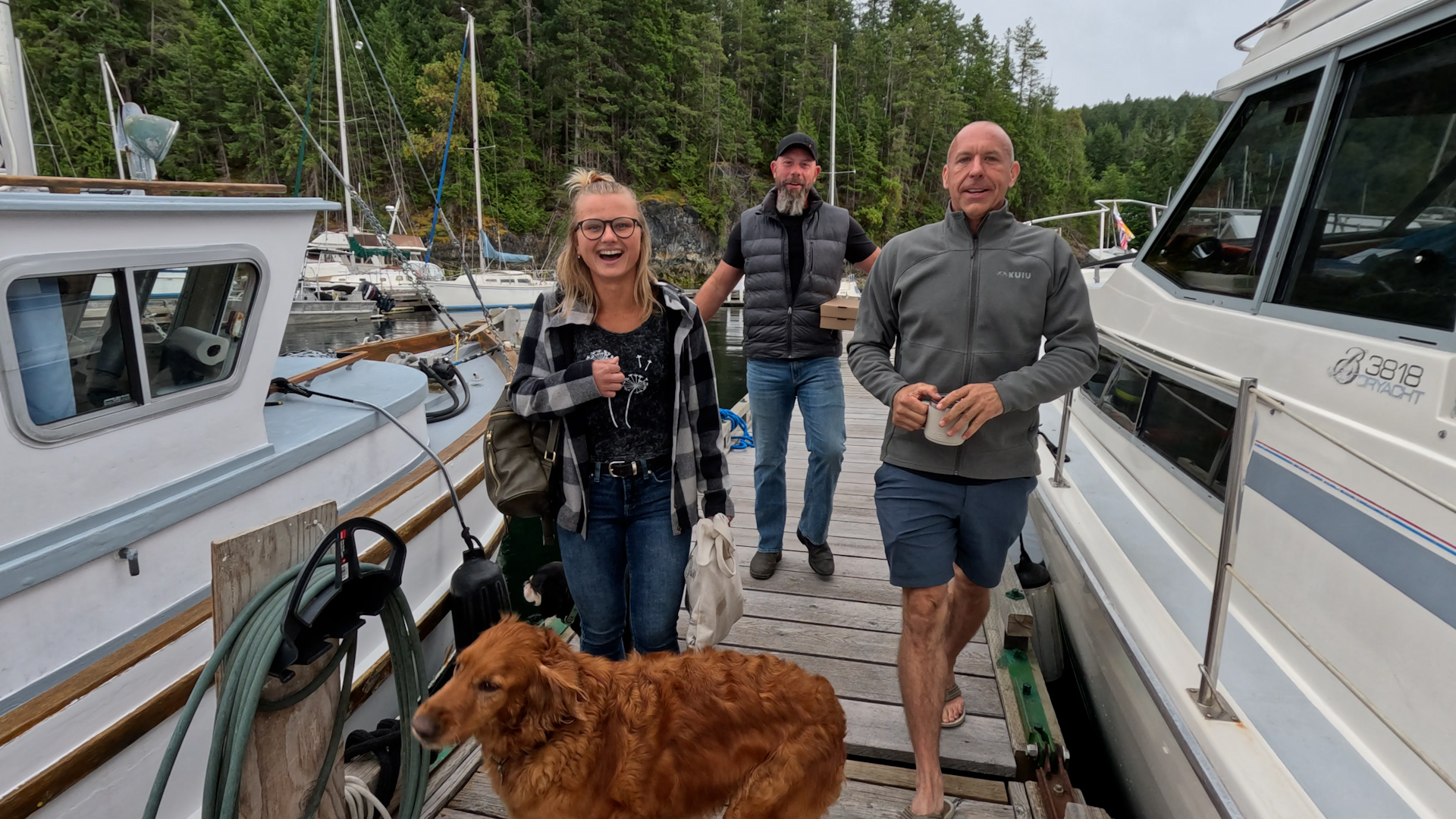 Friends arriving at the dock with pizza